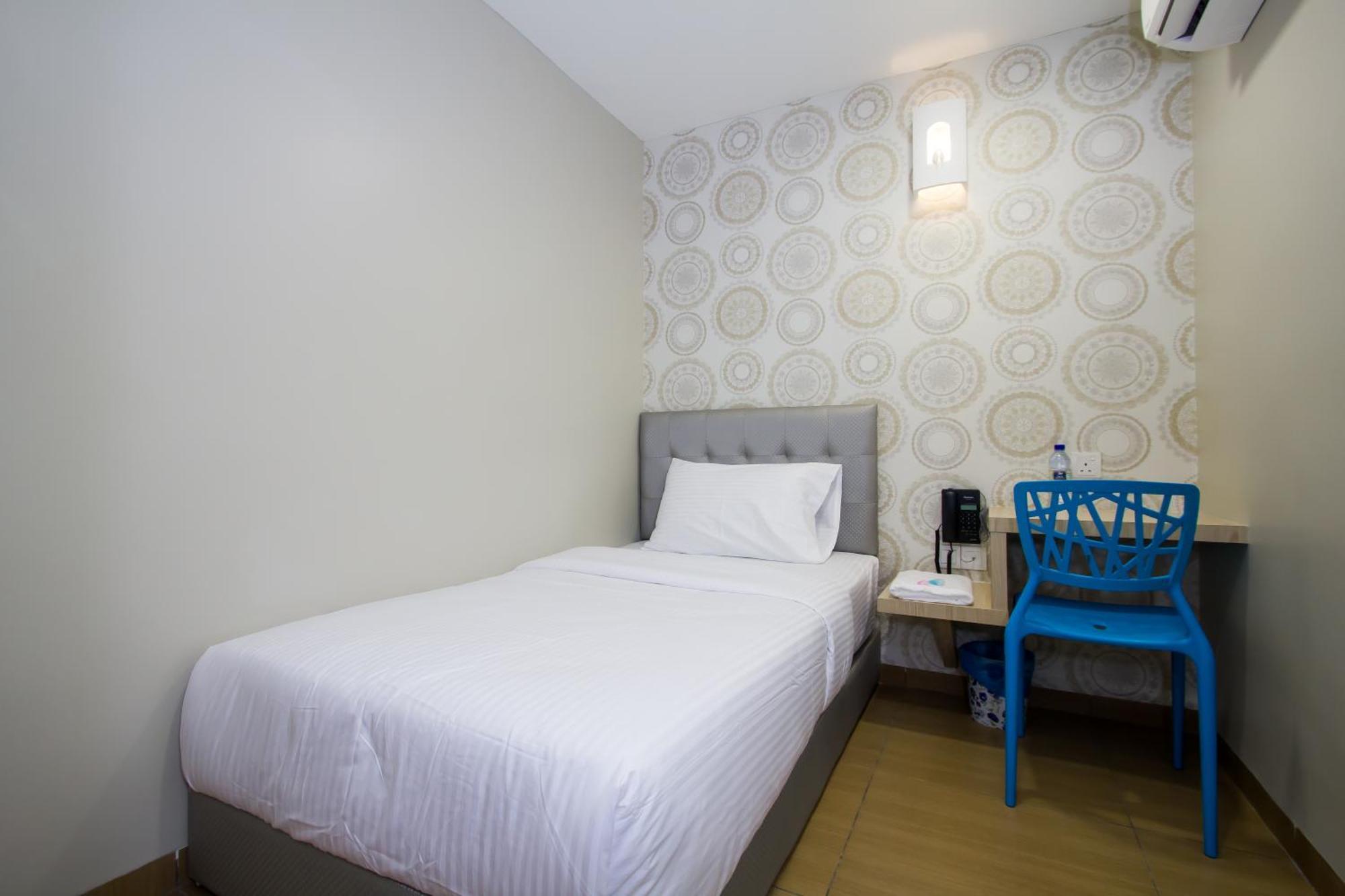 888 Boutique Hotel Batu Pahat Habitación foto